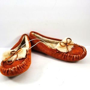 Lucky Brand Fur Lined Slippers. Size 7. S794